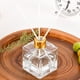 thumbnail image 5 of Billuyoard Difusor de vidrio cuadrado vacío para fragancia: el vidrio cuadrado antideslizante inferior engrosado es simple Aromaterapia y Aceites Esenciales 100ml, 5 of 6