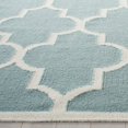 thumbnail image 3 of Safavieh Dhurries Light Blue Contemporary Rug - Runner 2'6" x 6', 3 of 4