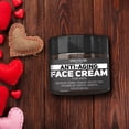 thumbnail image 3 of Crema facial Viking Revolution antienvejecimiento para hombre 60 ml, 3 of 7