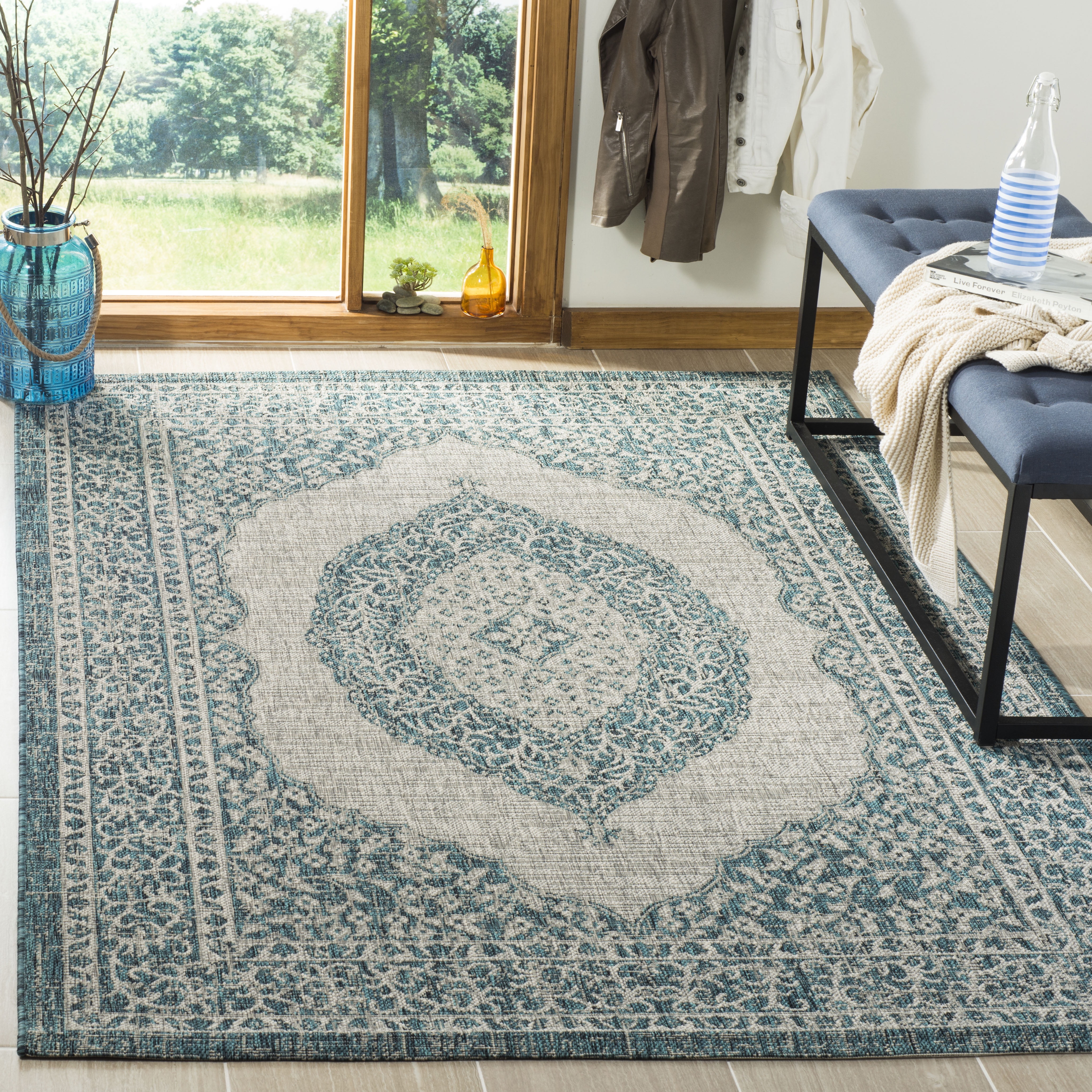 SAFAVIEH Courtyard Avi Traditional Indoor/Outdoor Area Rug, 5'3" x 7'7", Light Grey/Teal