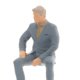 thumbnail image 5 of Escalas 1/64 Personajes pintados Mini posición de asiento pequeña PVC Gente Calle Arena Escritorio Paisaje Escenario para caja de cerillas Jugu gris Hugo Muñeca de personas en miniatura, 5 of 7