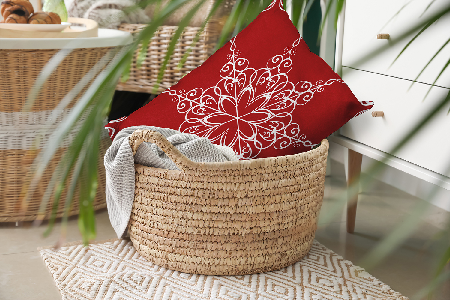20" x 14" Simply Daisy Snowflake Polyester Indoor/Outdoor Pillow, Bright Red (1 Count)
