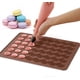 thumbnail image 2 of Paquete de 2 tapetes de silicona antiadherentes para hornear macarrones, 2 of 5