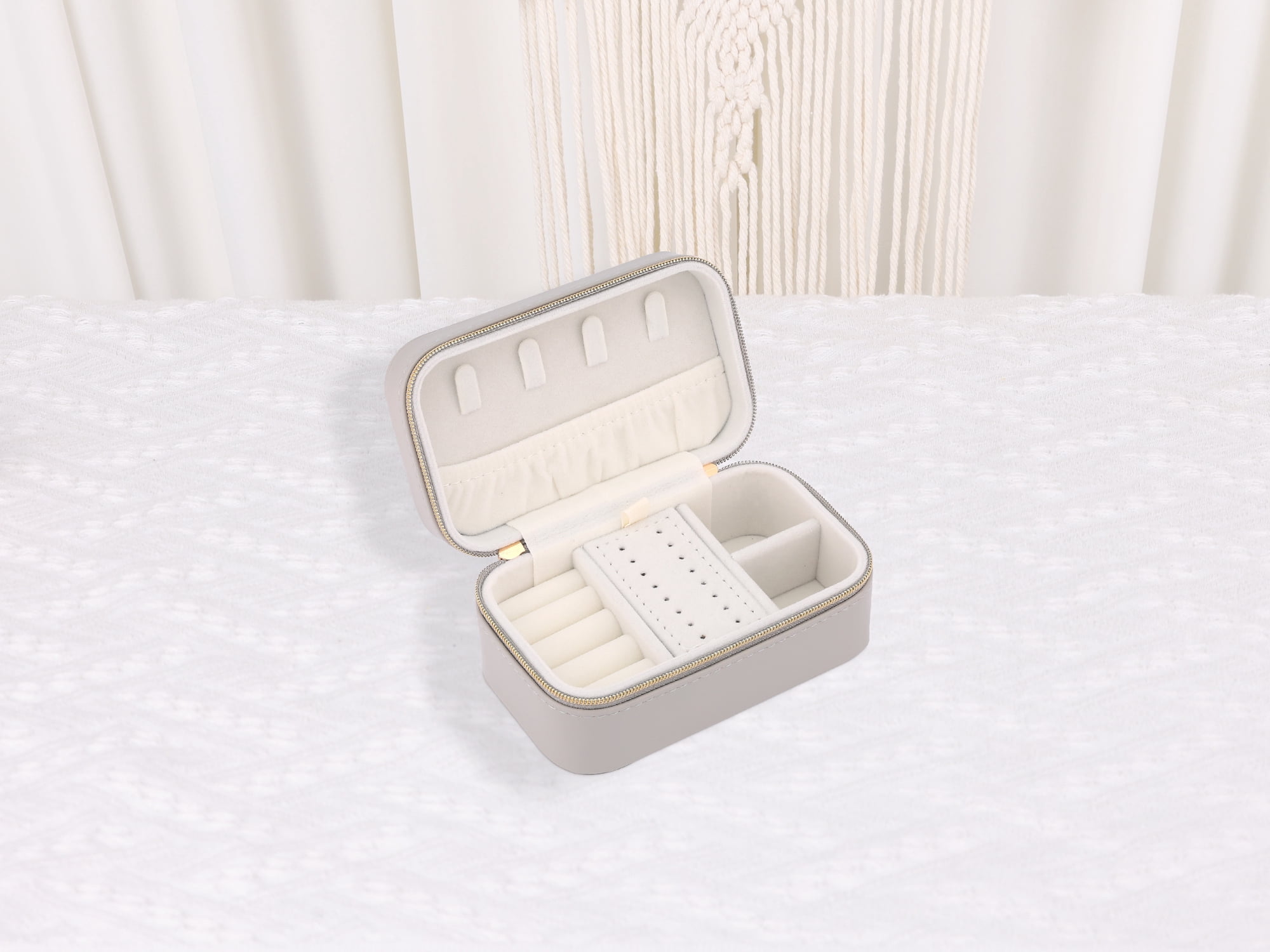 Unique Bargains Portable PU Leather Jewelry Box Mini Organizer Gray