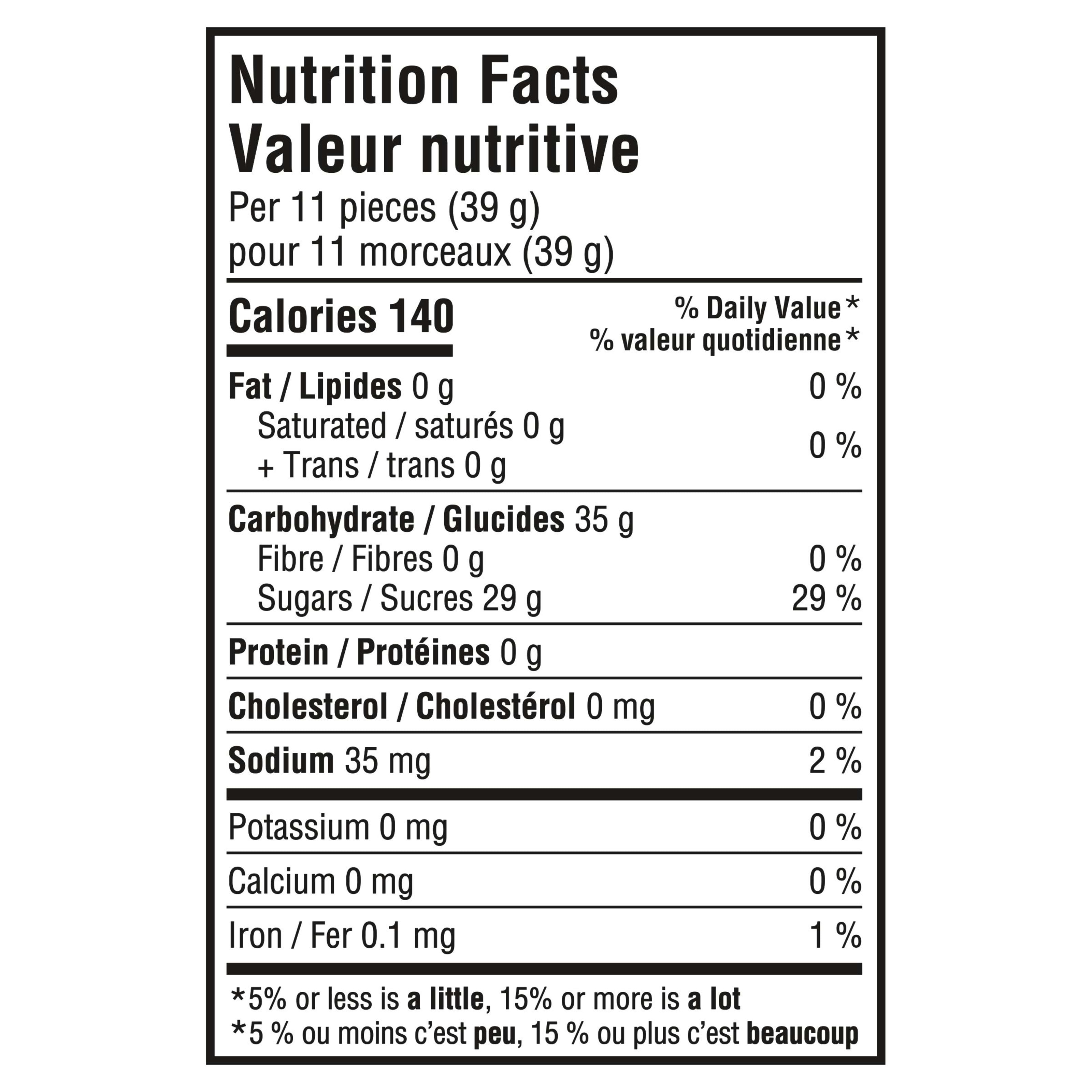 Maynards Tropical Swedish Berries Candy, Gummy Candy, 154 g