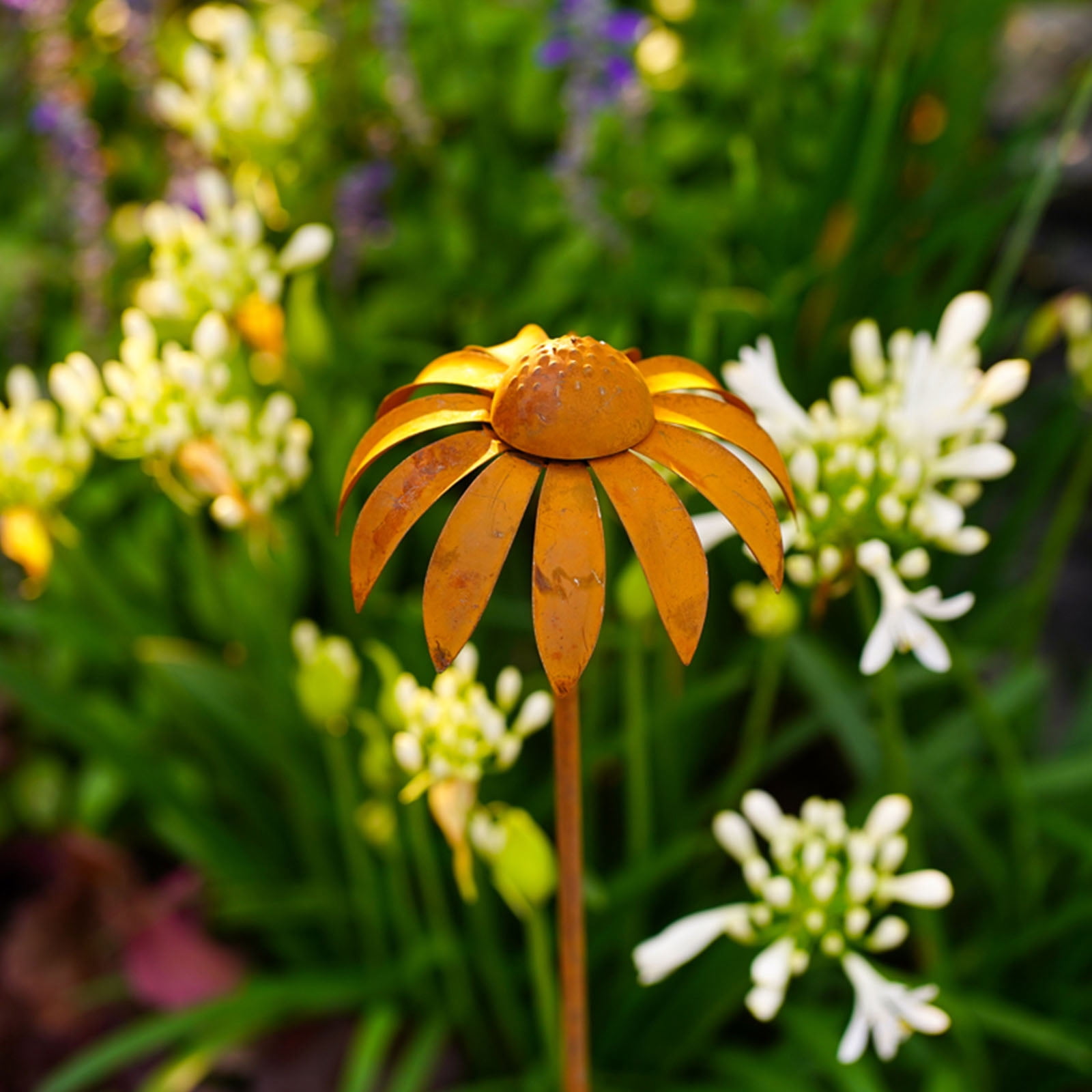 Aged Finish Iron Echinacea Coneflower Garden Stake Decorative Plant Sculpture for Patios Landscape