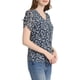 thumbnail image 4 of Blusa Floral de Mujer Inspire Chic con Cuello en V, Manga Corta Relajada, Talla M, Azul Marino, 4 of 6