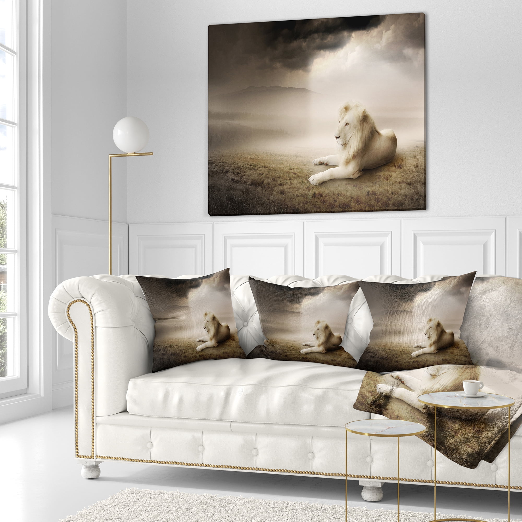 Designart King of Animals At Sunset - Animal Throw Pillow - 16x16