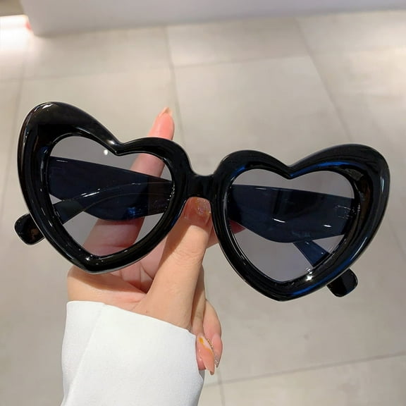 Y2K Oversized Luxury Brand Designer Love Heart Sunglasses Women For Men Trend Sun Glasses Punk Pink Shades Vintage Candy Eyewear