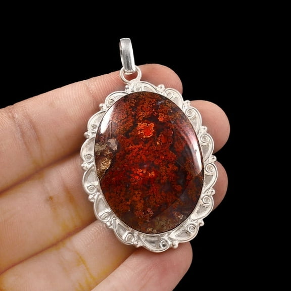 Owais Gems And Jewelry Elegant Oval Moss Agate Gemstone Silver Pendant – 82 Carats | Fashion Jewellery