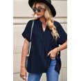 thumbnail image 4 of ABPHQTO Camisa de manga corta con cuello en V suelta con estampado a cuadros azul marino para mujer con aberturas, 4 of 5