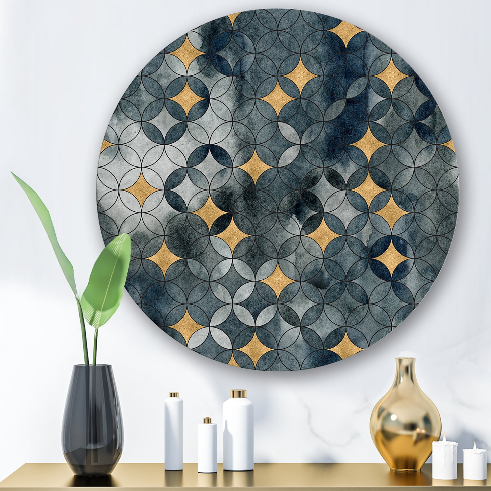 Designart 'Geometry Golden Stars With Intersecting Circles' Modern Circle Metal Wall Art 23x23 - Disc of 23