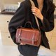 thumbnail image 2 of Bolso Axila Mensajero Mano para Mujer Cuero PU Correa Ajustable Color Sólido Viajes, 2 of 9