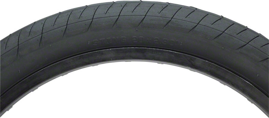 Salt Plus Sting Tire 20 x 2.3 Black