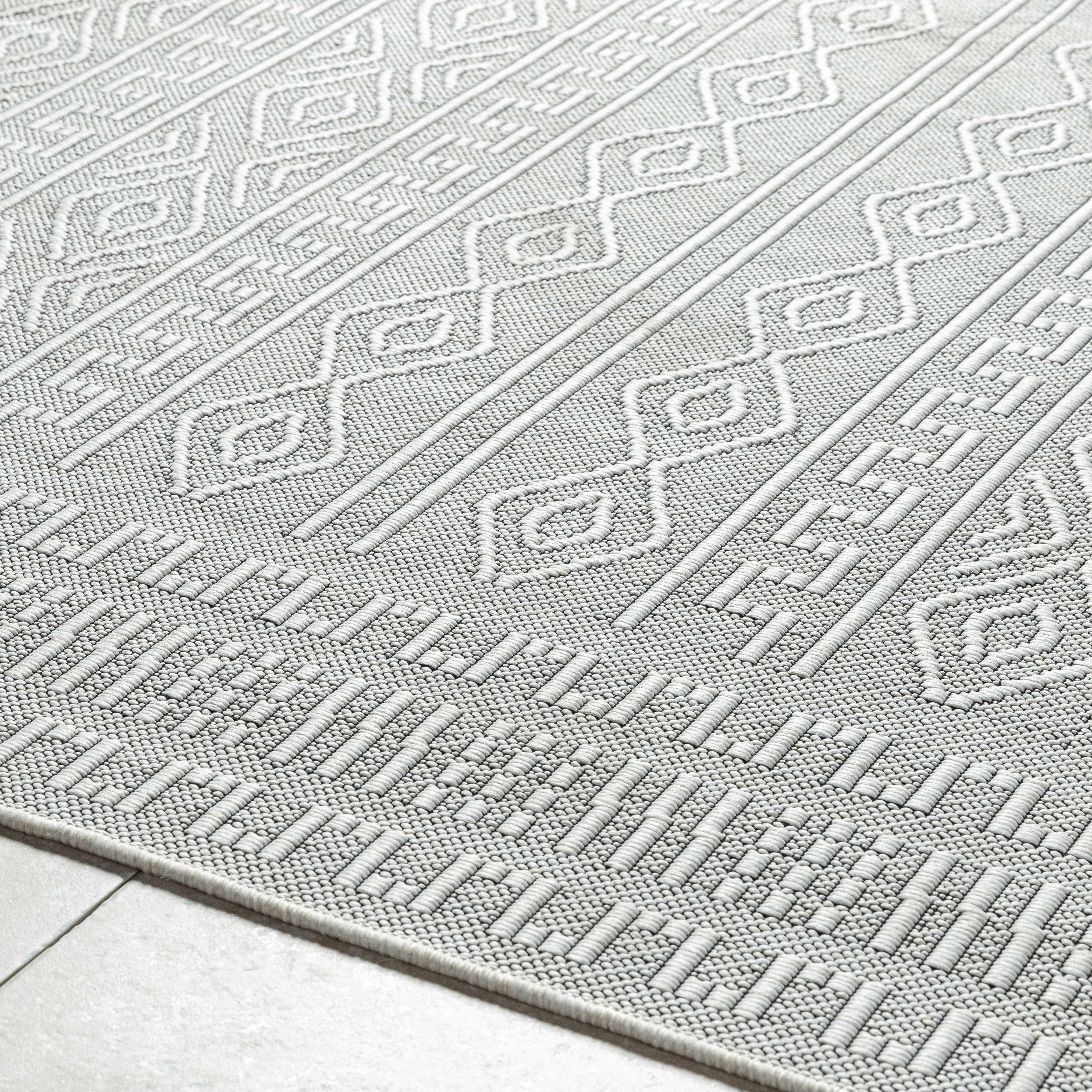Hauteloom Nuela Living Room, Bedroom Patio Outdoor Area Rug - Farmhouse - 7'10" x 10'