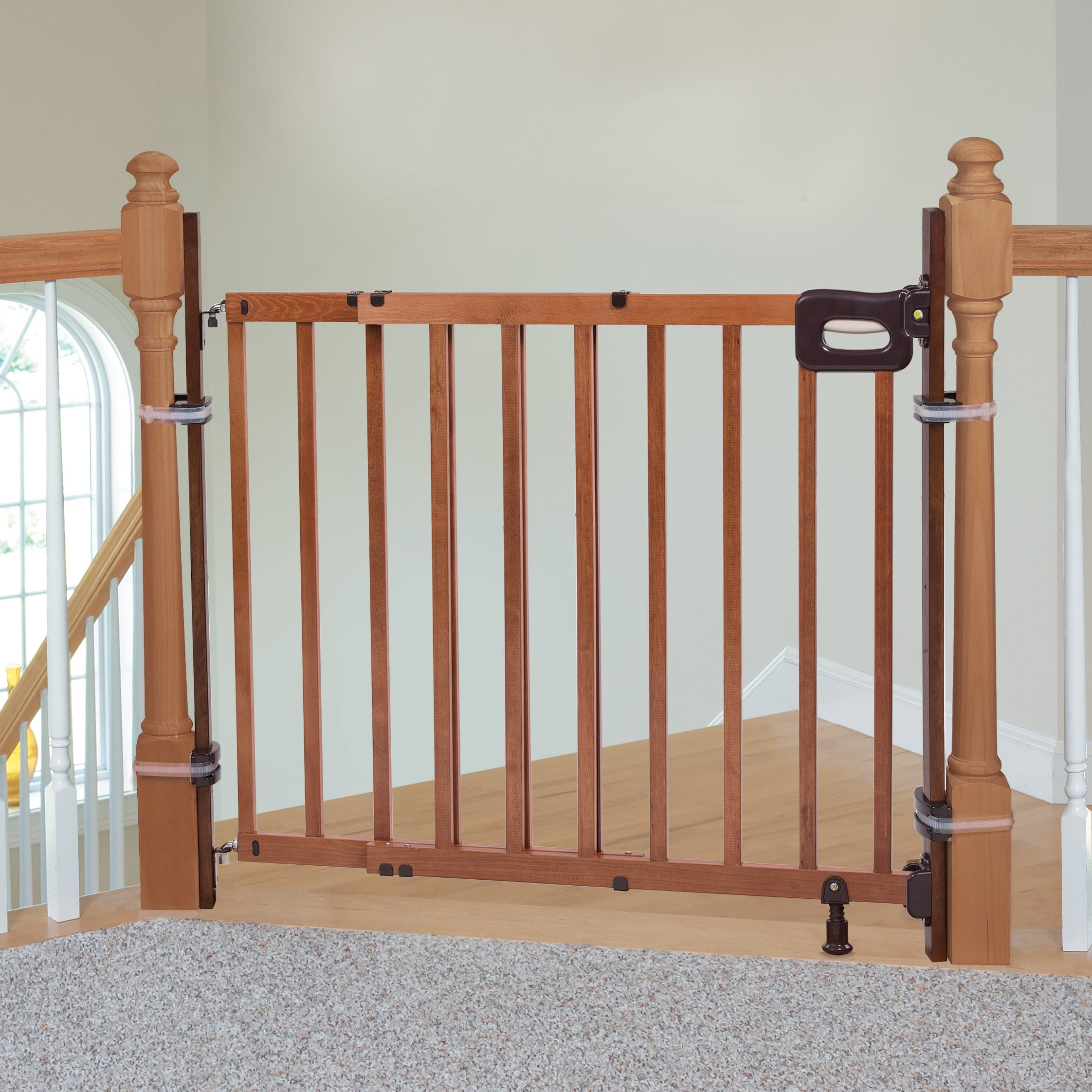 Summer® Banister to Banister Gate Mounting Kit (Brown) - Gate Sold  Separately