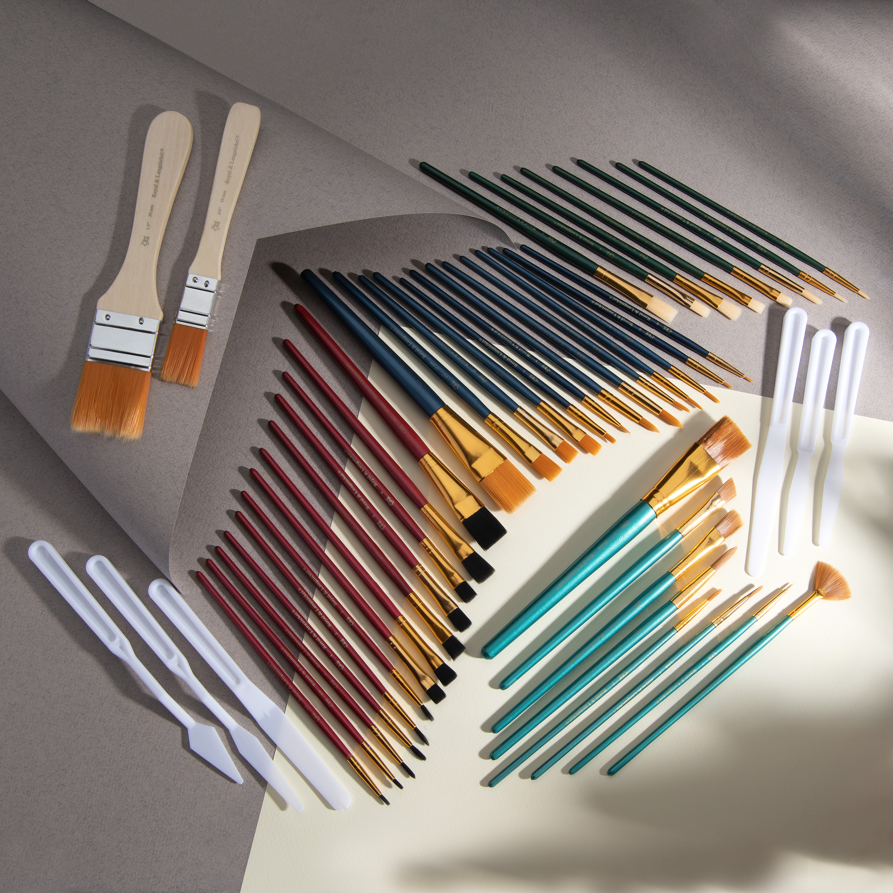 Royal & Langnickel All Media Brush Set 50-Piece photo 4