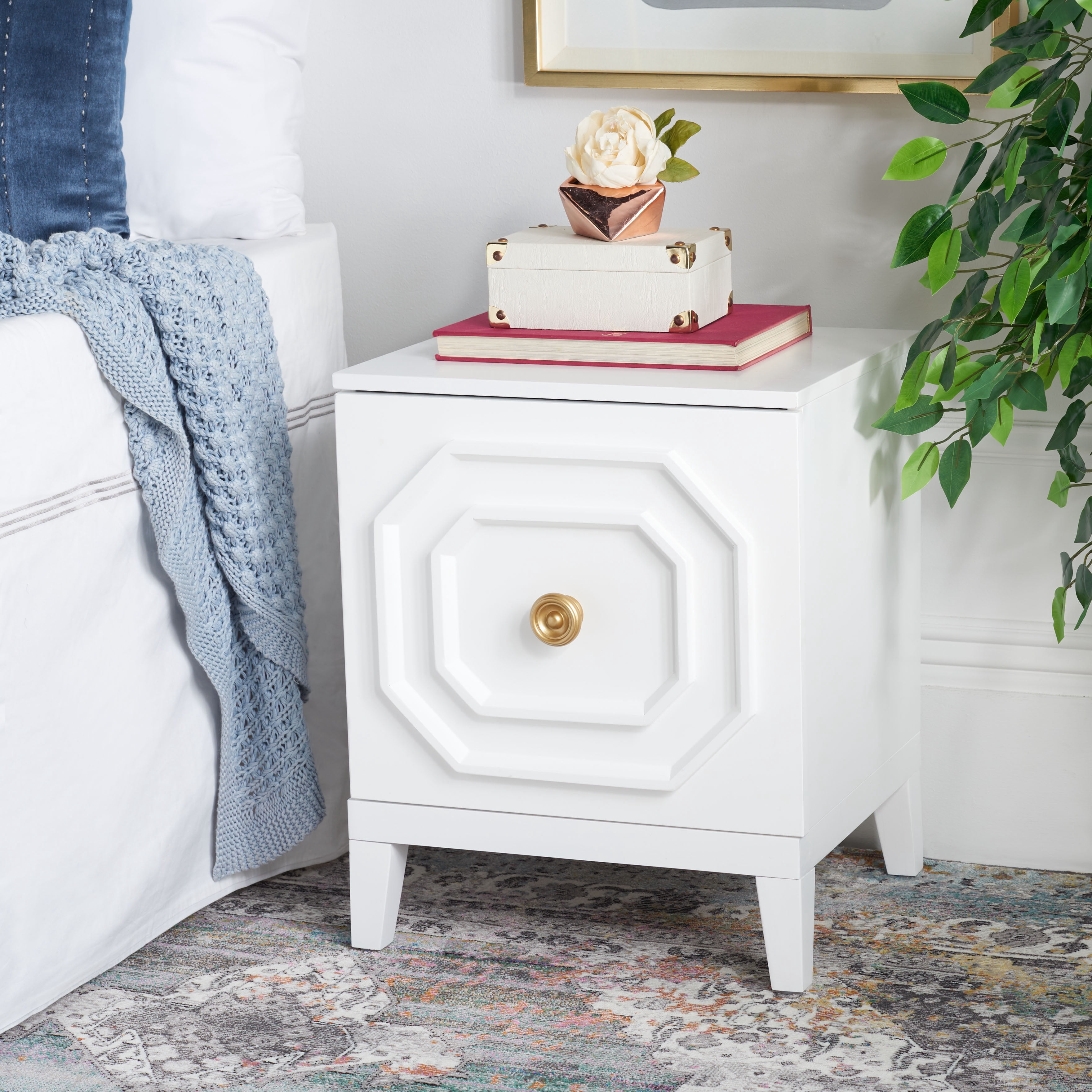 SAFAVIEH Riya Modern Solid 1 Door Nightstand, White