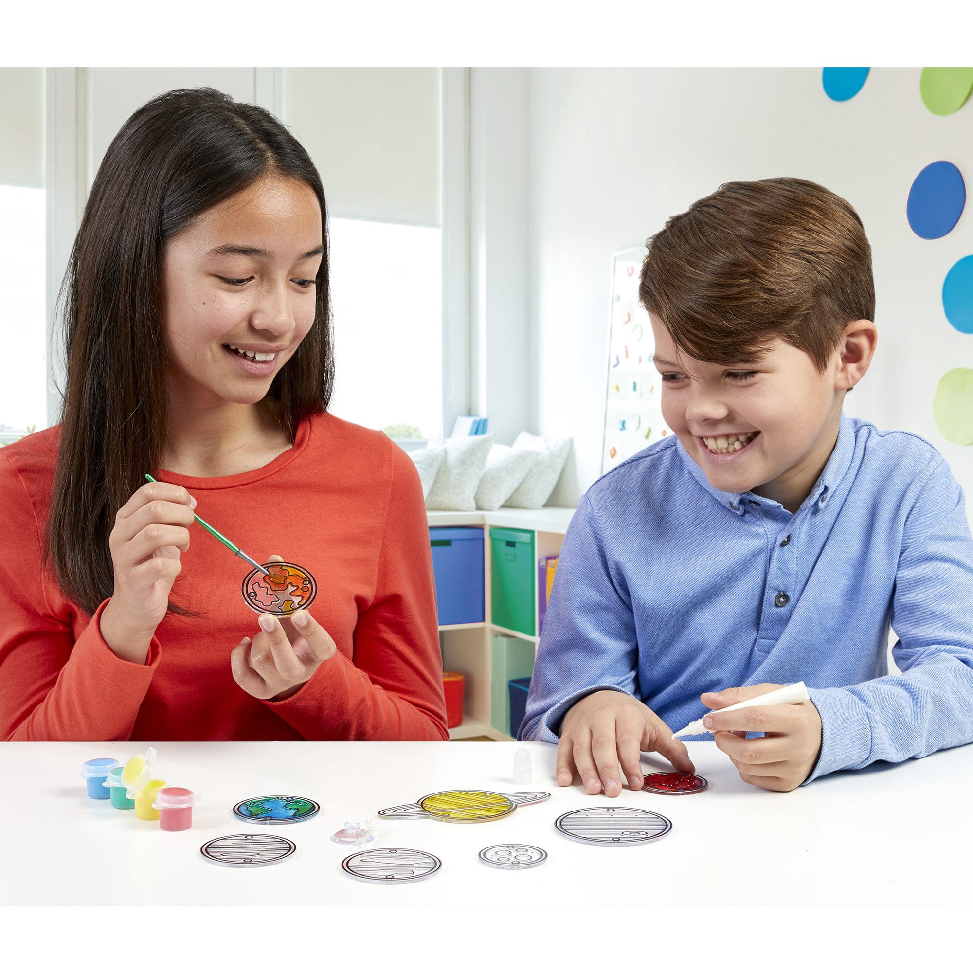 Brainstorm Toys: My Very Own Solar System Sun Catcher Paint & Craft Kit, Kids Ages 6+