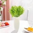 thumbnail image 4 of HEALEEP 6Ud Ramo De Flores Falsas Para Adornar Y Dormitorio Con Apariencia, 4 of 8