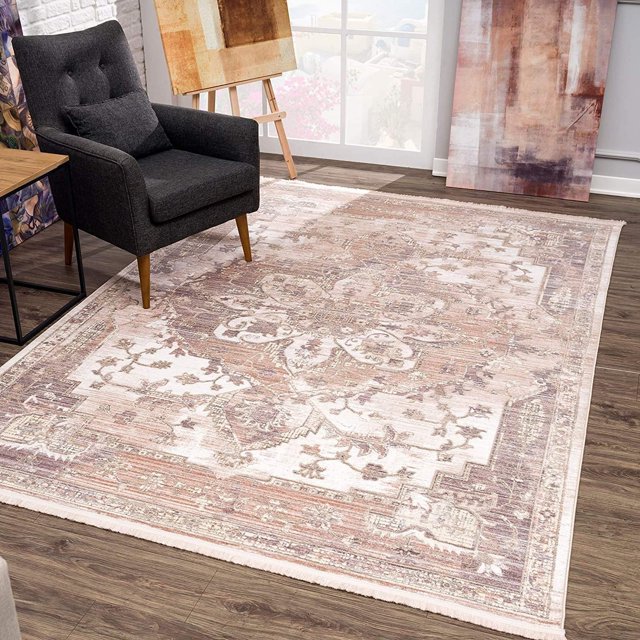 homeroots home decor 394818 2’ x 4’ Beige Classic Medallion Area Rug