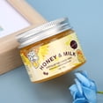 thumbnail image 4 of Sailing Mascarilla exfoliante para el cuidado de las manos con miel y leche - 50 g VisualSource, 4 of 9