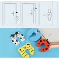 thumbnail image 4 of Paquete de 4 topes de puerta antipellizcos, topes de puerta de seguridad para bebés en espuma con forma de animales, protección para puertas de bebés, protector de dedos para niños, reduce, 4 of 5