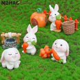 thumbnail image 2 of Figurita de zanahoria de Pascua de conejo blanco, Micro paisaje, accesorios de jardín de hadas en miniatura, figura moderna, decoración navideña para el hogar, 1 Uds., 2 of 4