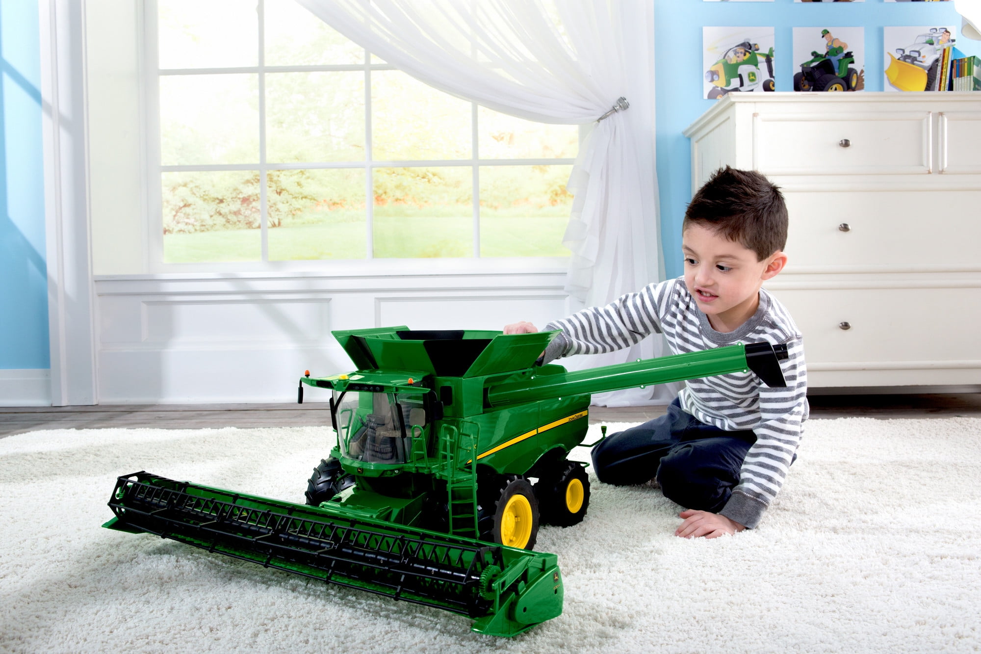 john deere s670 combine toy