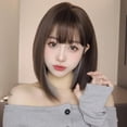 thumbnail image 3 of Pelucas sintéticas cortas y rectas para mujer, pelo Natural con flequillo, Marrón mezclado, gris, resistente al calor, uso diario, Cosplay, 3 of 4