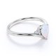 thumbnail image 3 of JeenMata Anillo de Compromiso con Ópalo de Fuego Azul en Forma de Lágrima y Moissanita de 0,80 TCW en Oro Blanco de 18 K sobre Plata, 3 of 6