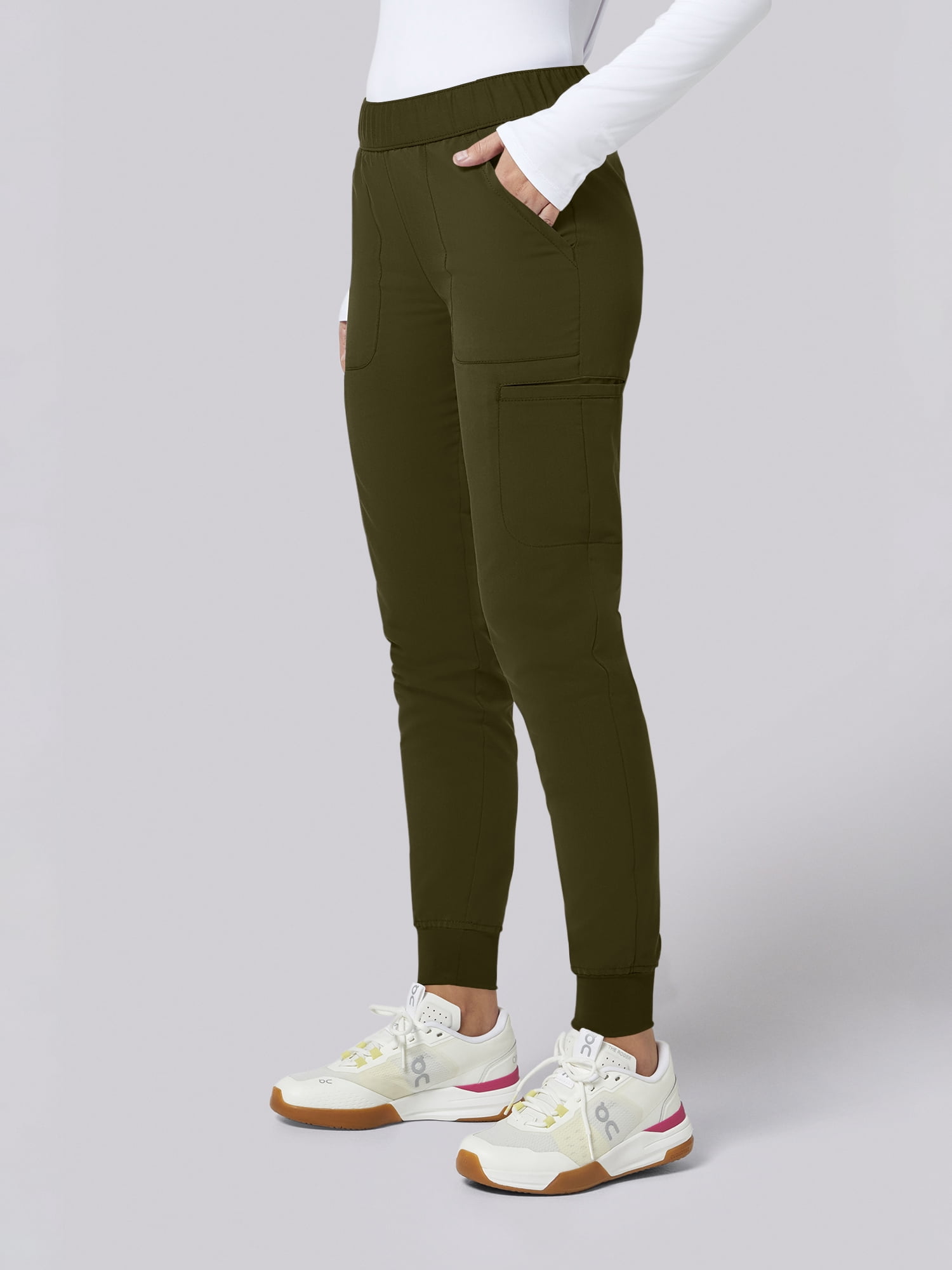 Scrubstar Ultimate Women’s Antimicrobial Cargo Jogger Scrub Pant, Sizes XS–3XL