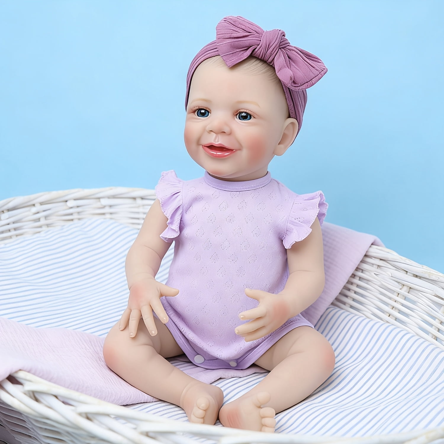 18 Inch Poseable Smiling Reborn Baby Doll Lyssi, Realistic Soft Vinyl Newborn Doll With Full Accessories, Lifelike Baby Doll Toy Gift For Kids Age 3+