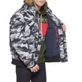 thumbnail image 2 of Chaqueta Tommy Hilfiger de tela ártica acolchada para hombre, 2 of 4
