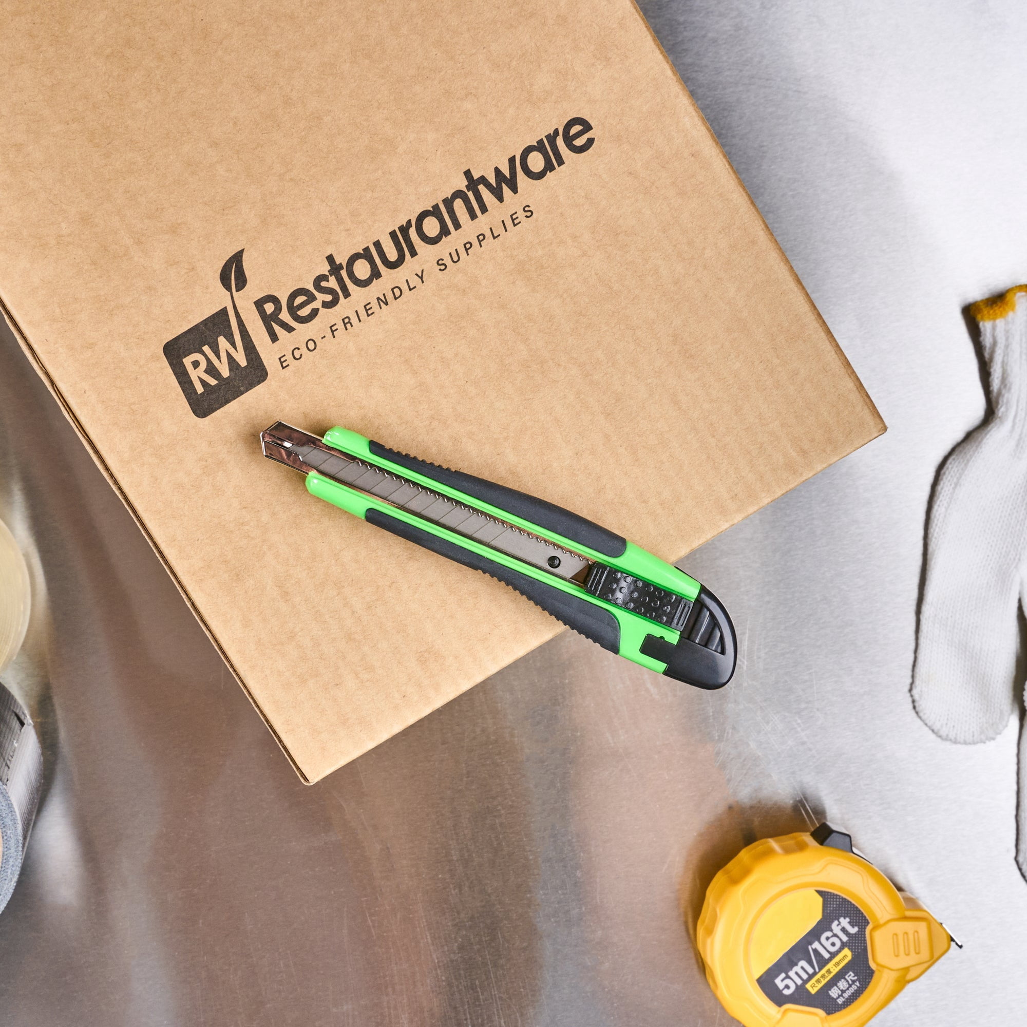 Restaurantware-Handy Tek 5.3 Inch Snap Off Blade Knives, 12 Retractable Box Cutters - Includes 12 Sharp Blades, 18mm Wide, Green Plastic Utility Knives, No-Slip Handle, Built-In Lock