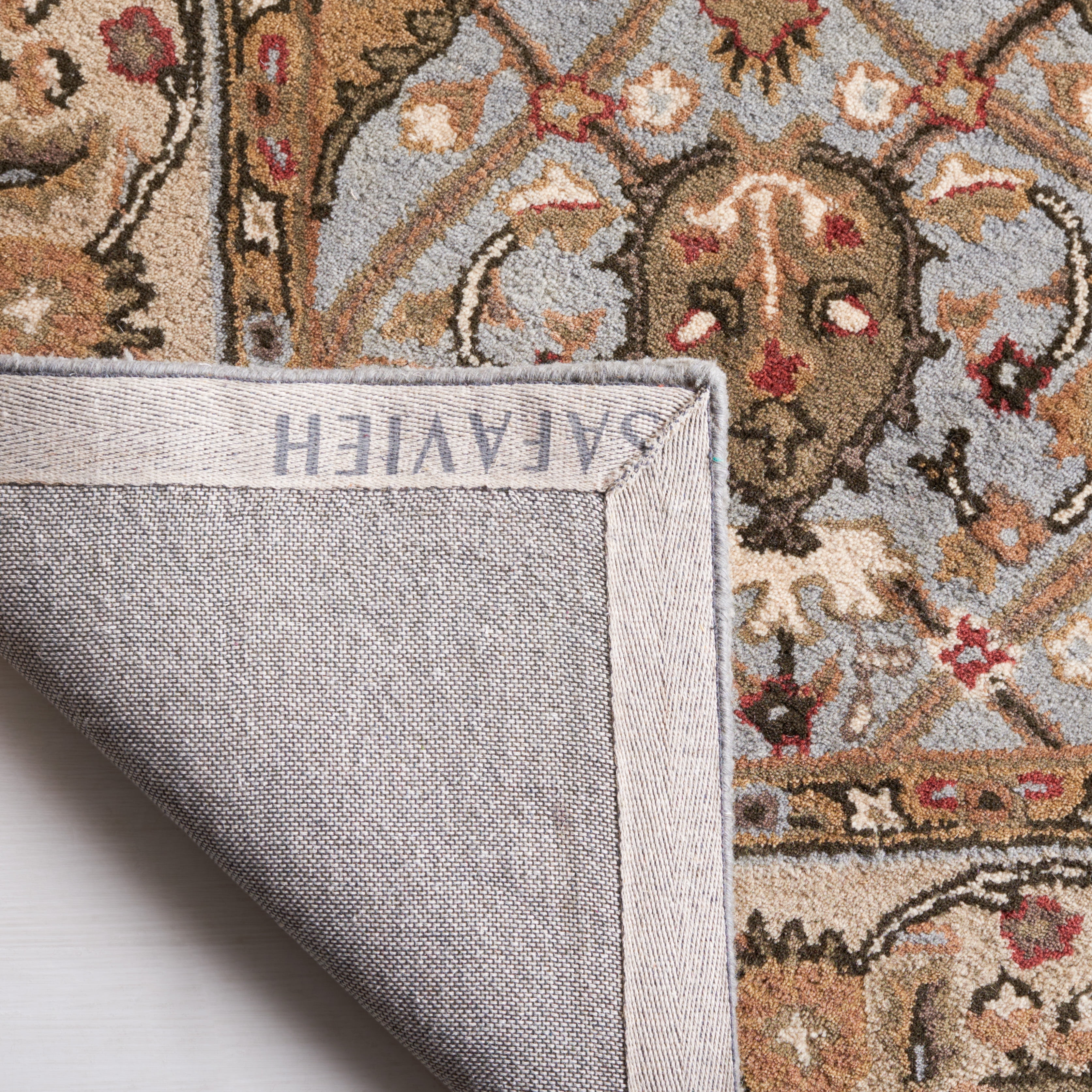 SAFAVIEH Persian Legend Adrian Oriental Area Rug, Gray/Ivory, 2' x 3'