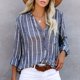 thumbnail image 2 of Blusa a rayas de manga larga con cuello en V y botones para mujer, camisa informal holgada para ir de compras al trabajo diario, 2 of 7
