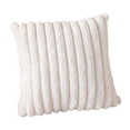 thumbnail image 3 of Funda de almohada de felpa Macarena cuadrada 43 cm x 43 cm blanca, 3 of 8