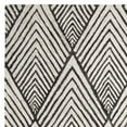 thumbnail image 5 of SAFAVIEH Micro-Loop Horatio Diamond Trellis Wool Area Rug, Charcoal/Ivory, 9' x 12', 5 of 7