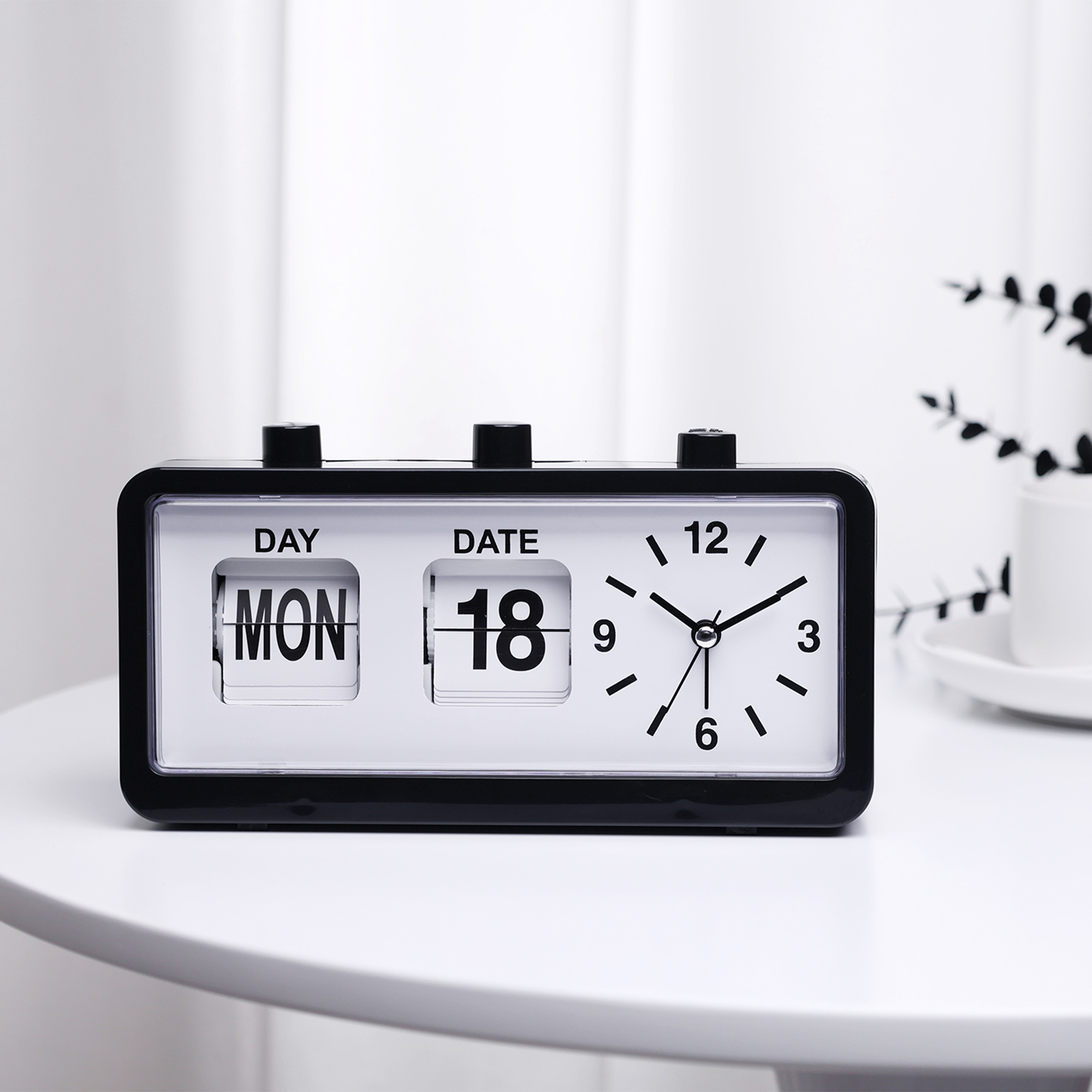 Unique Bargains Silent Non Tick Clock Black 7.8"L x 1.9"W x 3.7"H