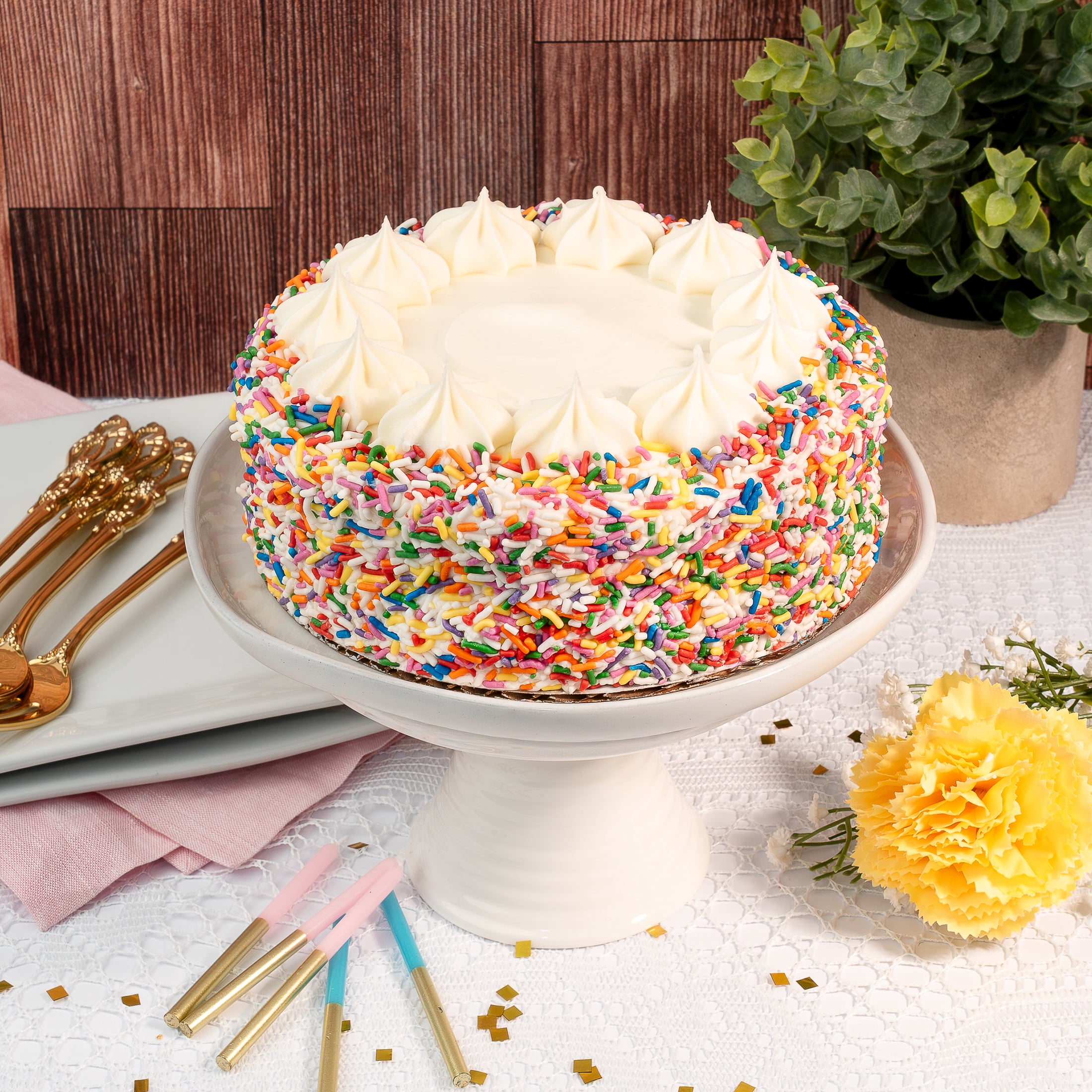 Marketside 7-Inch Confetti Cake, 33 oz, 1 Count (Refrigerated)
