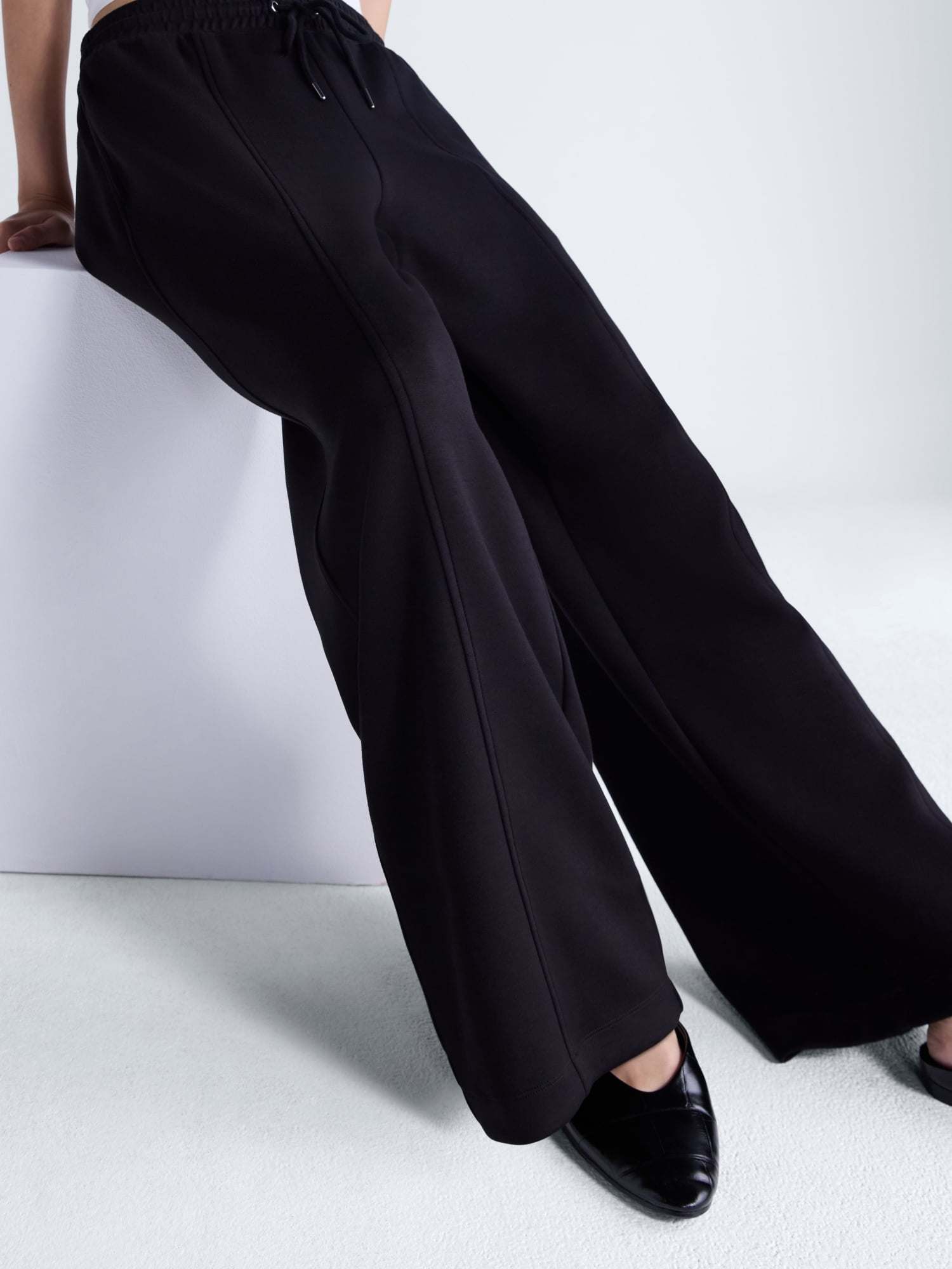 Scoop Women's and Women's Plus Scubaknit Wide Leg Tie Waist Seamed Pants, Regular, Short Lengths, Sizes XS-4X