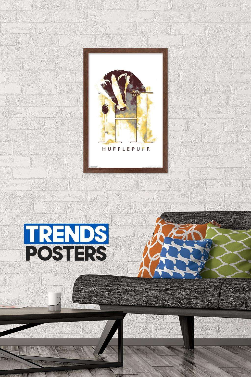 The Wizarding World: Harry Potter - Hufflepuff Illustrated House Logo Wall Poster, 14.725" x 22.375", Framed