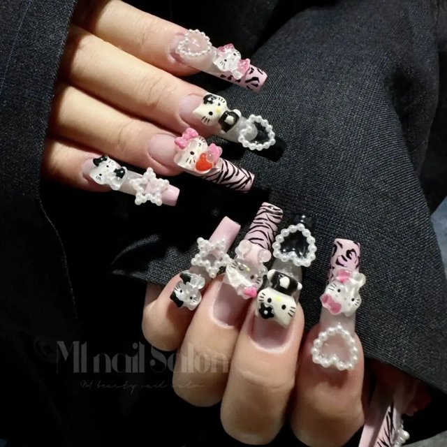 Pegatinas de uñas postizas con estampado de leopardo Sanrioed Hellokitty Y2K, estilo Harajuku, Parche de uñas de diamantes de imitación súper brillante, regalos de niña caliente, nuevo