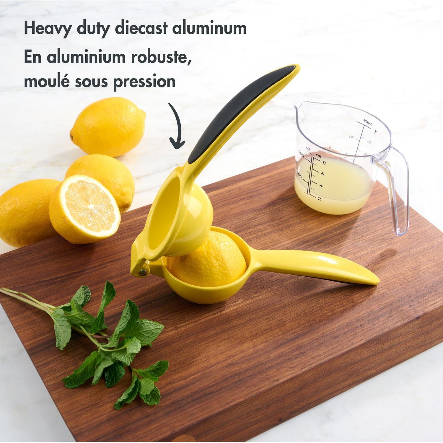 Mainstays 8.5" Manual Lemon Juicer, Heavy-Duty Diecast Aluminum with Comfort Grip Handles, Yellow, Lemon Squeezer