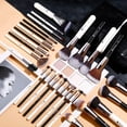 thumbnail image 4 of Juego de brochas de maquillaje DuCare Panda Series, 31 piezas, con funda de piel, 4 of 9