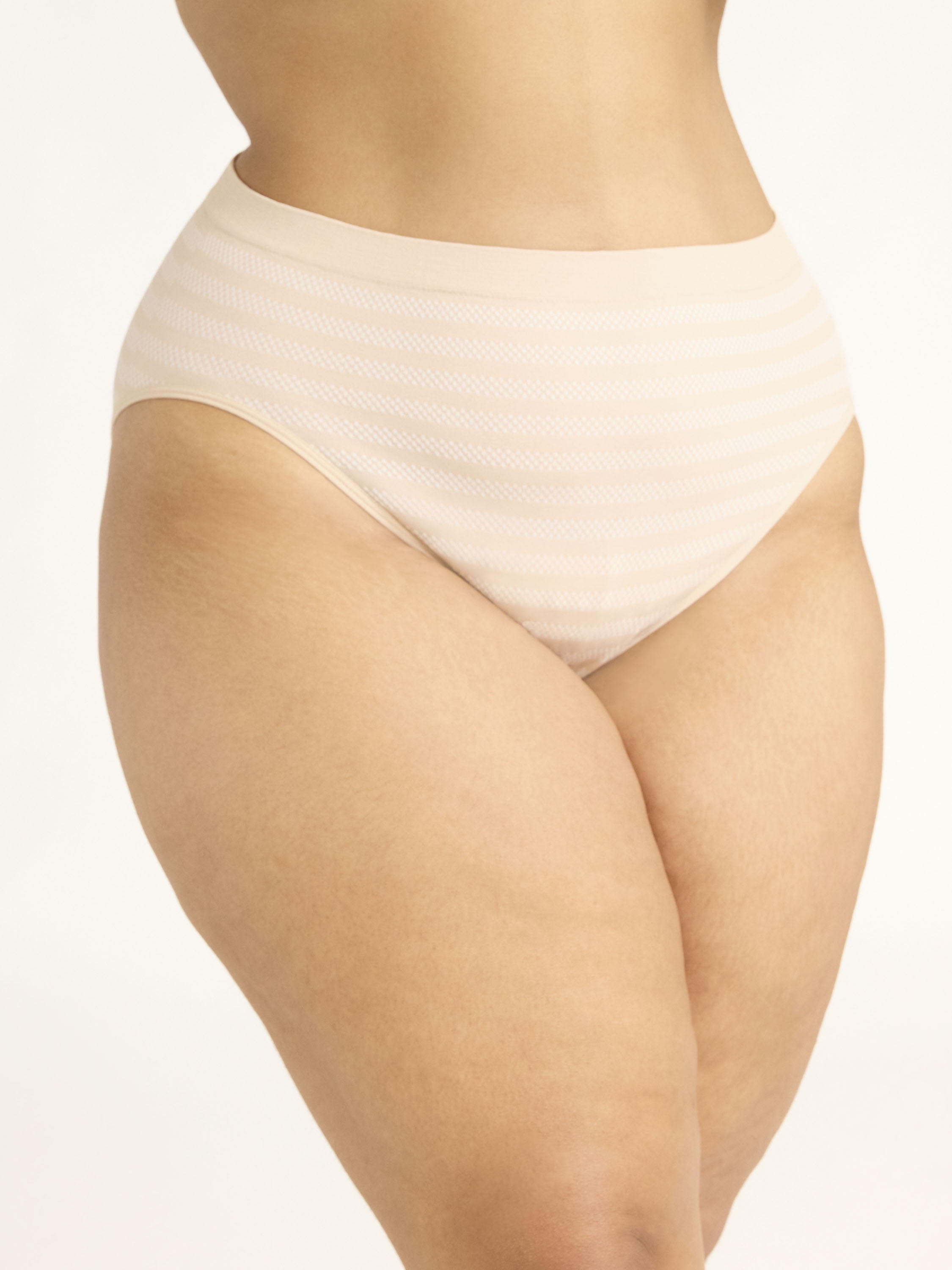 Joyspun Women's Seamless High Cut Panties, 6-Pack, Sizes XS-XXXL