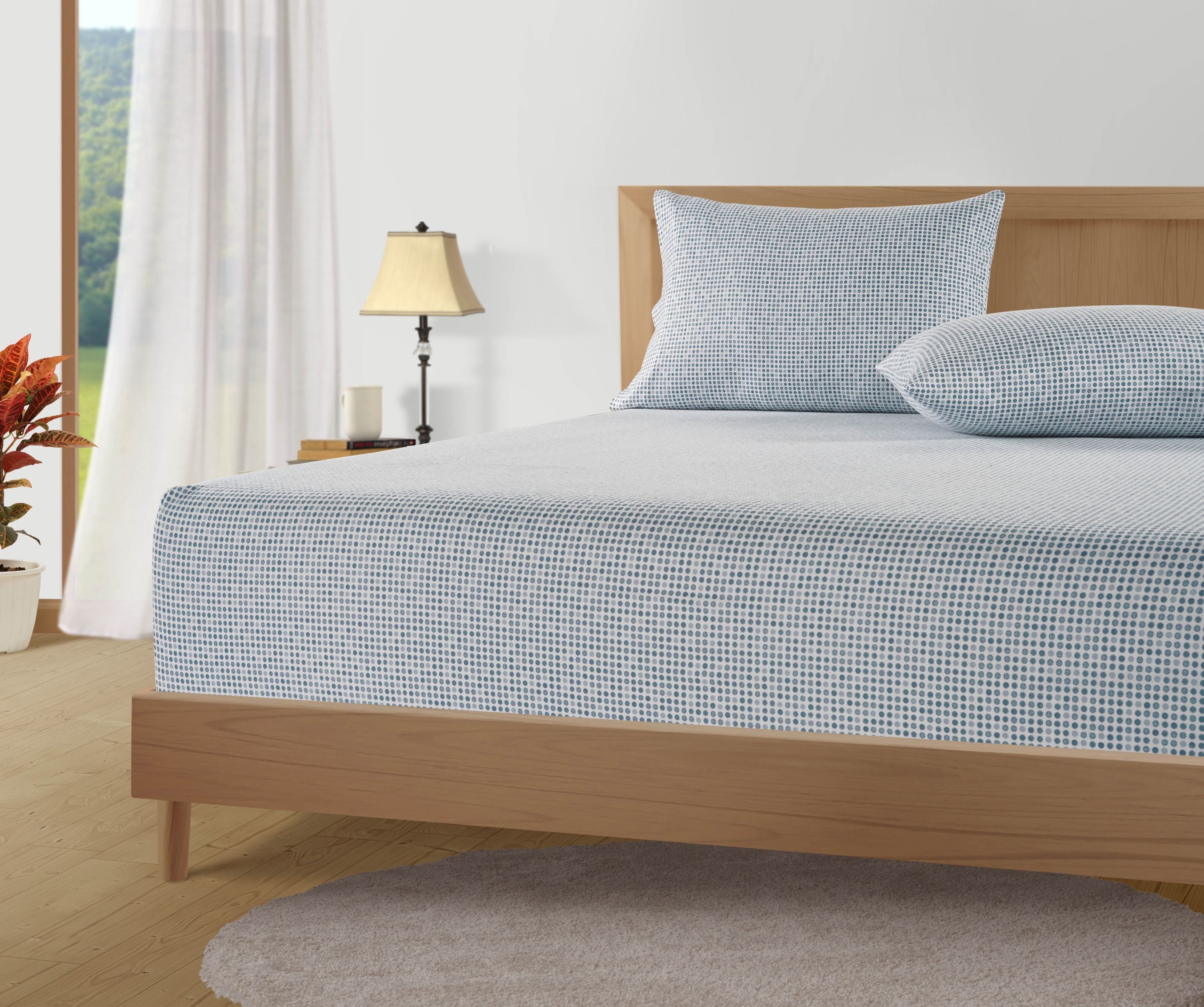 Casa Platino Queen Size Flannel Bed Sheet Set 100% Cotton 4 Piece Deep Pocket Sheets, Polka Dot Blue