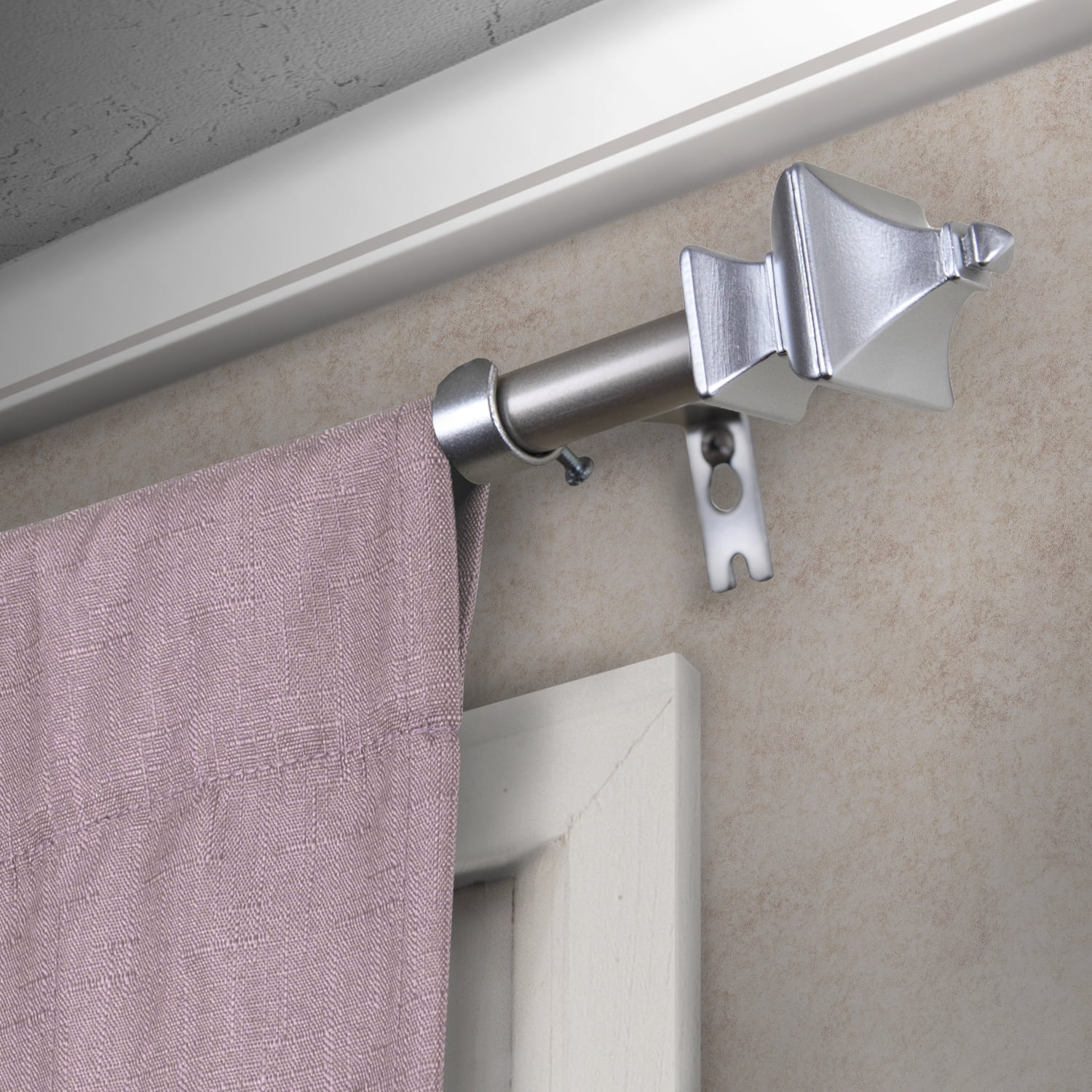 Central Design Products Steel 0.63" Modern Single Curtain Rod, Silver