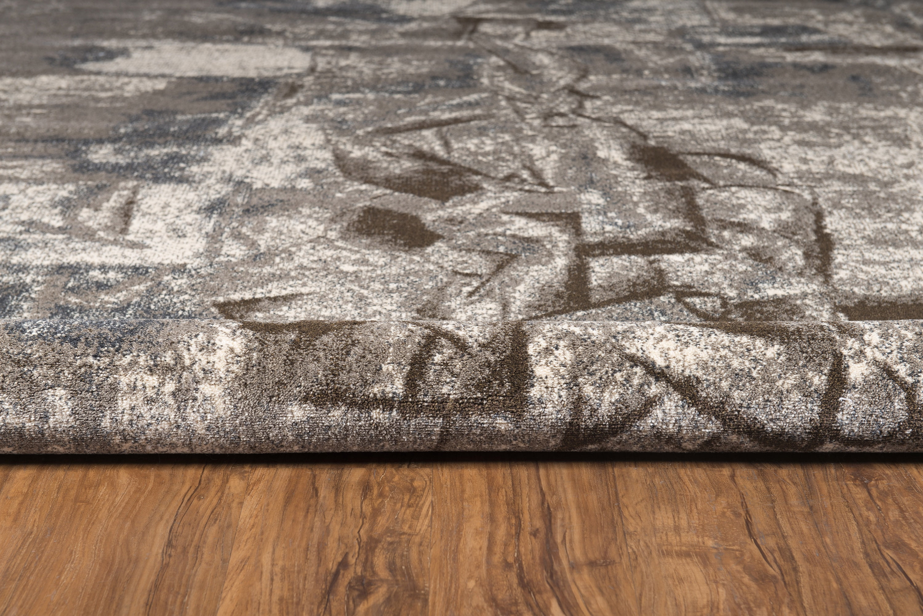 Masters Woman Grey Area Rug 5x7.6 Easy Care Polypropylene Artistic Design